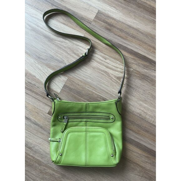 Green Tignanello Leather Crossbody with Matching Key‎ Chain - Picture 1 of 13